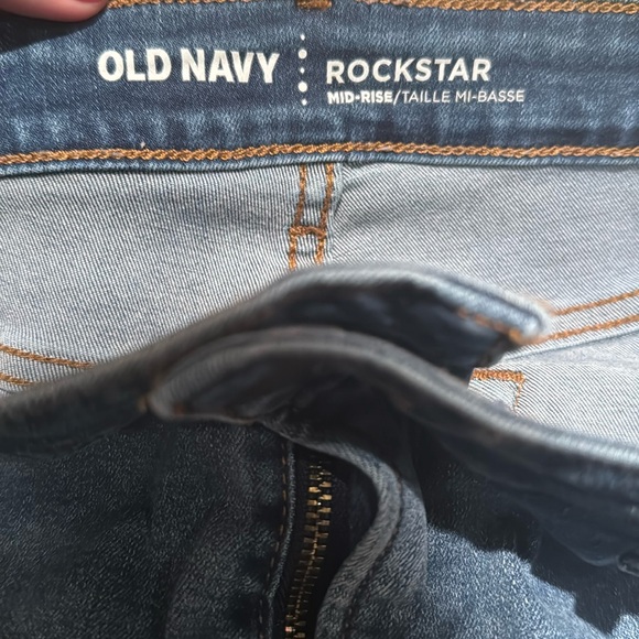 OLD NAVY ROCKSTAR MID RISE SKINNY JEANS MEDIUM WASH FLORAL EMBROIDERY SIZE 8 - Picture 14 of 14